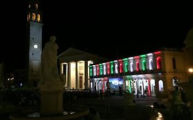 La casa di Elena